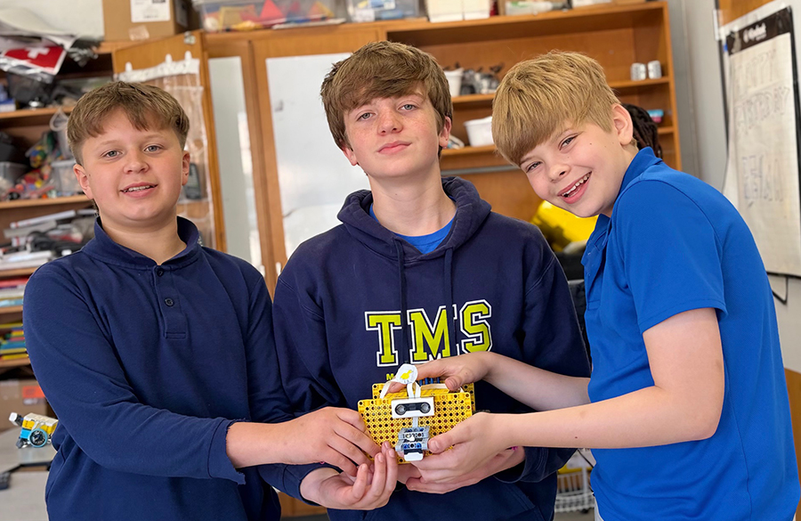 robotics Design, Build, Innovate: A Robotics Experience